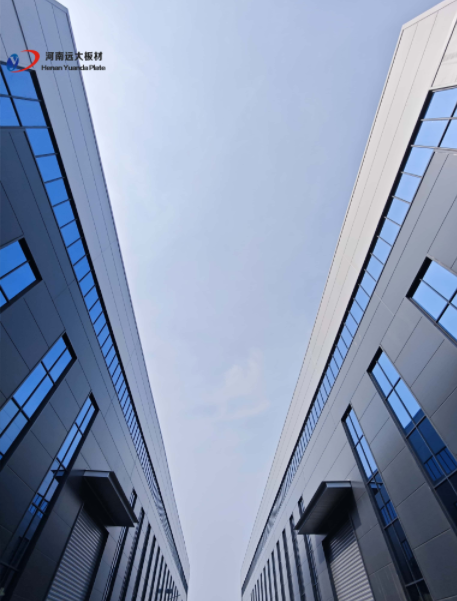 新建廠房外墻優(yōu)選材料：河南遠(yuǎn)大聚氨酯封邊巖棉板應(yīng)用案例（十六棟）(圖1)