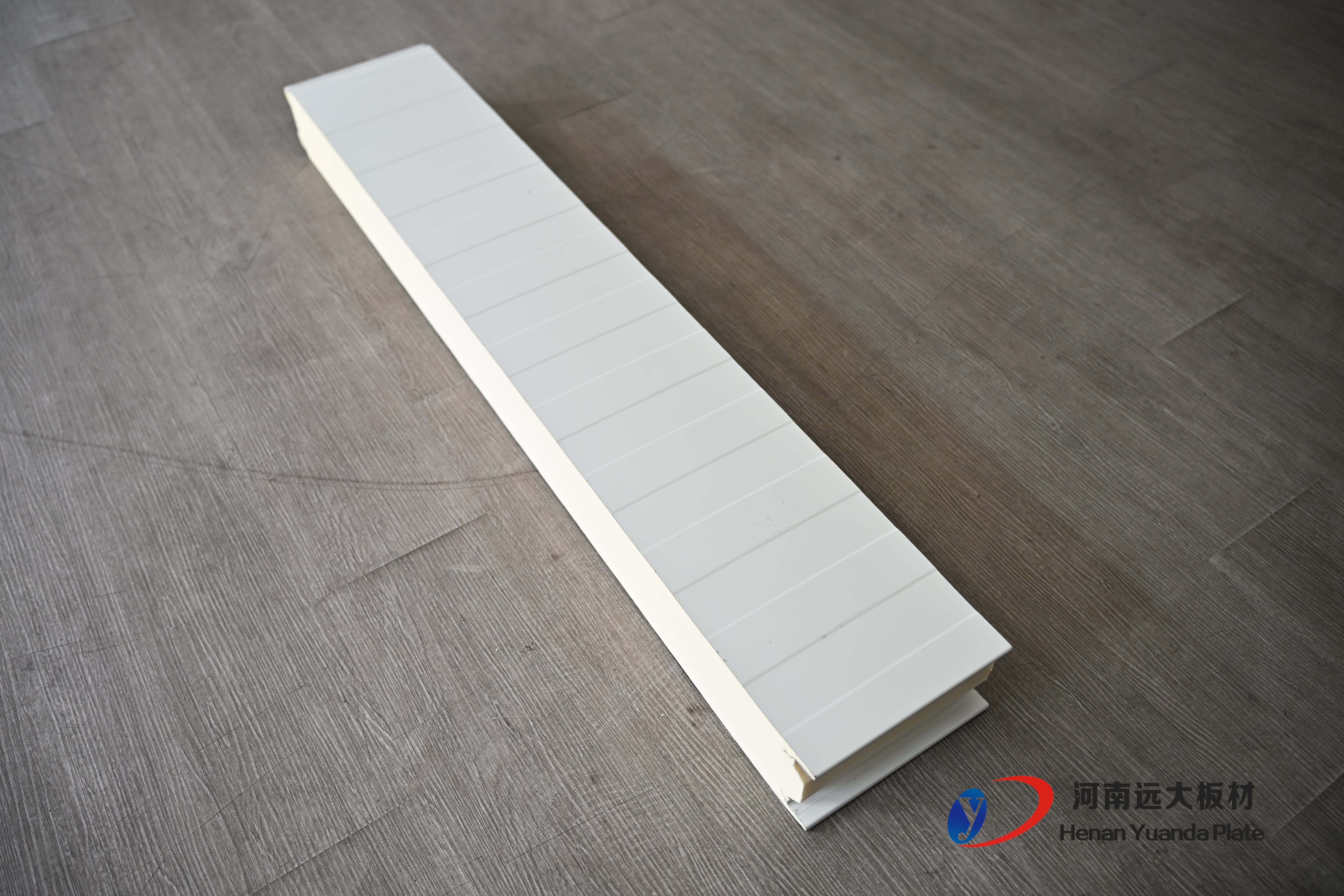 聚氨酯冷庫(kù)板：高效節(jié)能的冷鏈“保溫衛(wèi)士”——解鎖低溫存儲(chǔ)的科技密碼(圖3)